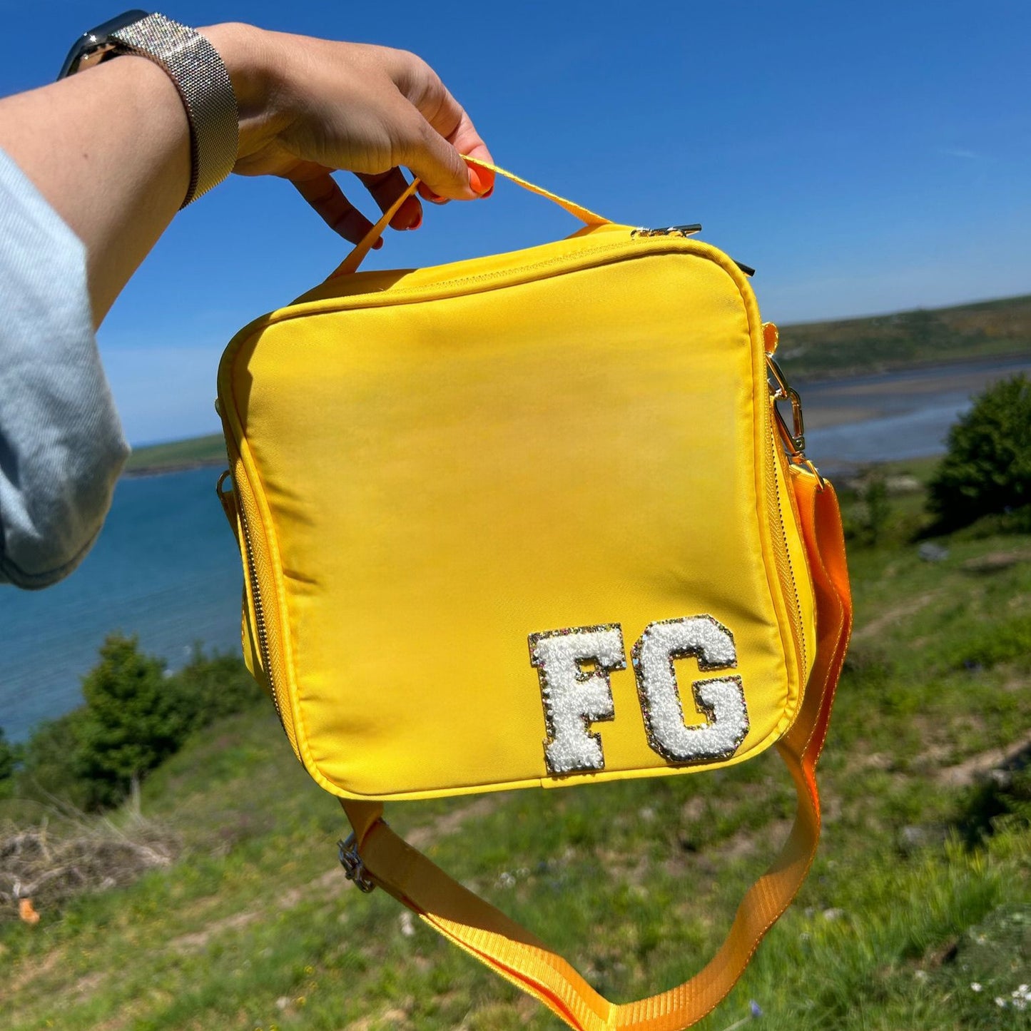 Personalised Lunch Bag – Custom Embroidered or Patch Design